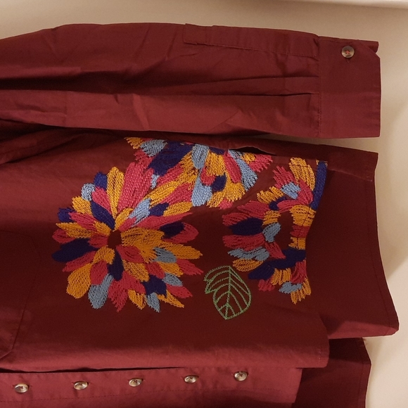 NWT, Anthropologie Maeve Wine/Bordeaux Embroidered Top - Picture 4 of 15